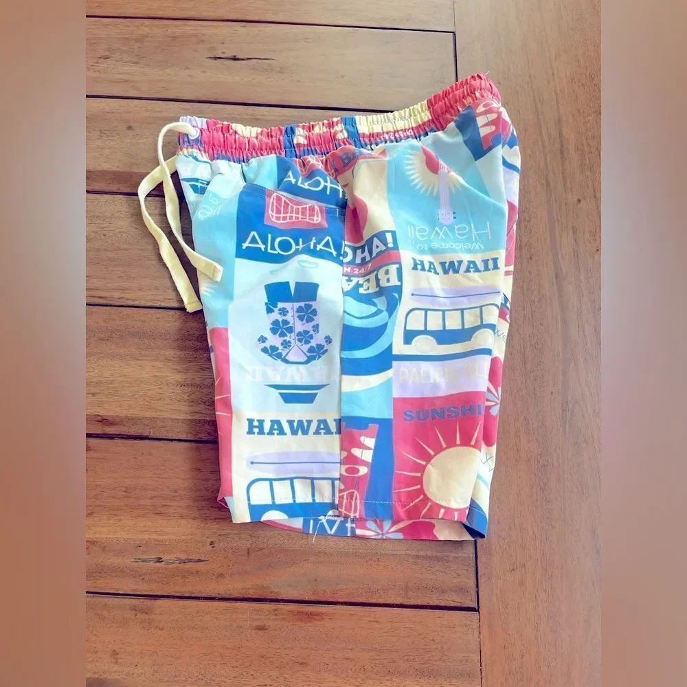 Fresh Prints of Bel-Air Aloha Print board Shorts - Multicolor; Size Medium